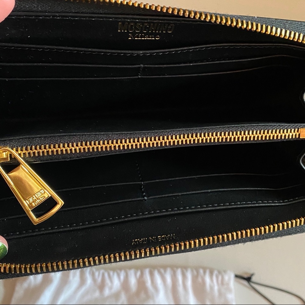 Moschino Black Leather Moto Wallet w Gold Hardware - Picture 4 of 6